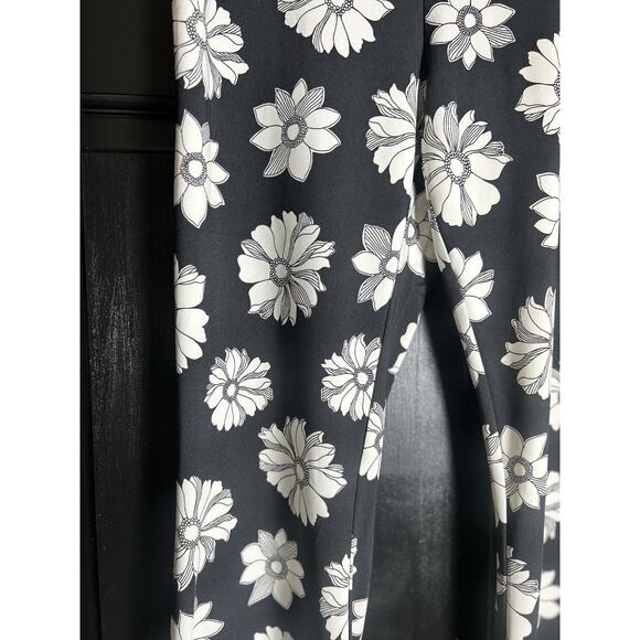 Billabong Flower Print Nwt Women’s Pull In Pant Flare Style Size Large, 70’s - Picture 3 of 10